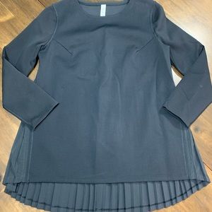 lululemon athletica Tops - Lululemon flowy top lululemon athletica Tops - Lululemon flowy top